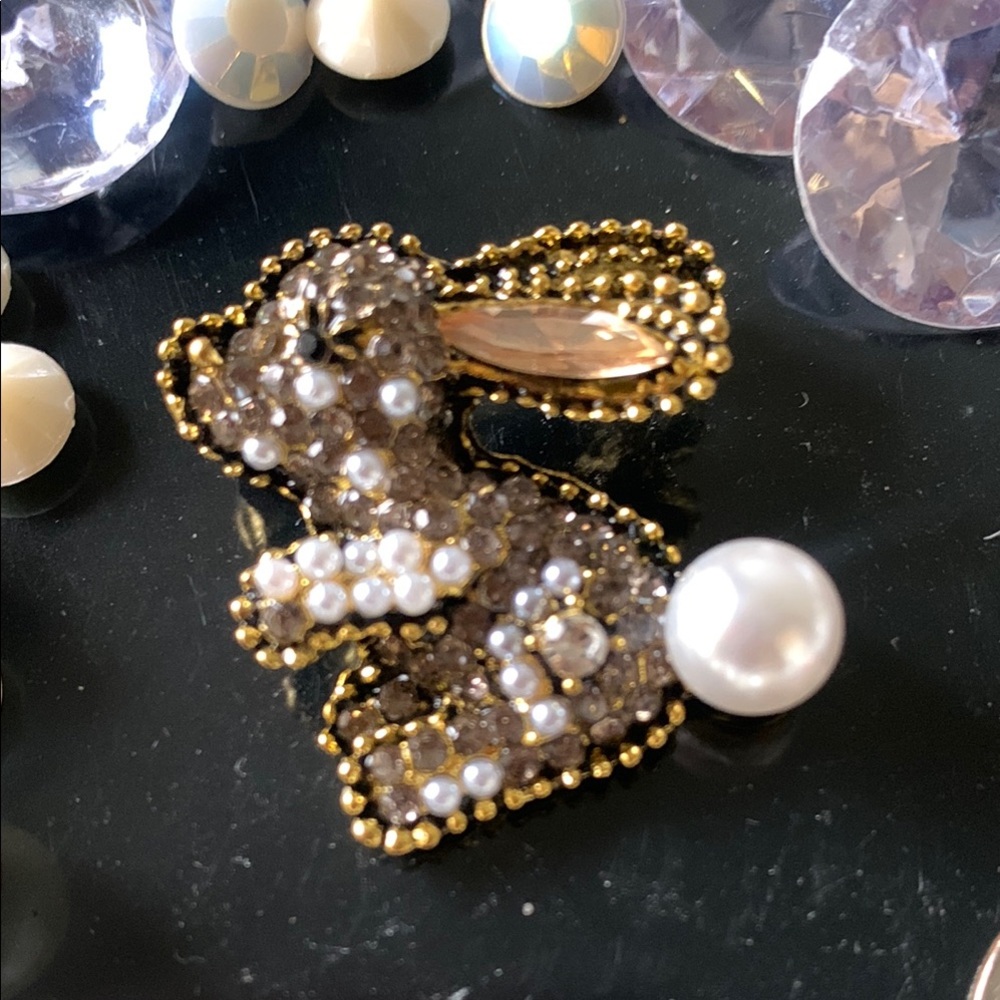 Elegant Beaded Bunny Brooch with Pearls
